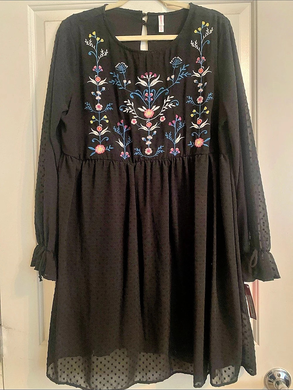 Xhilaration Embroidered Dress in Black XL NWT